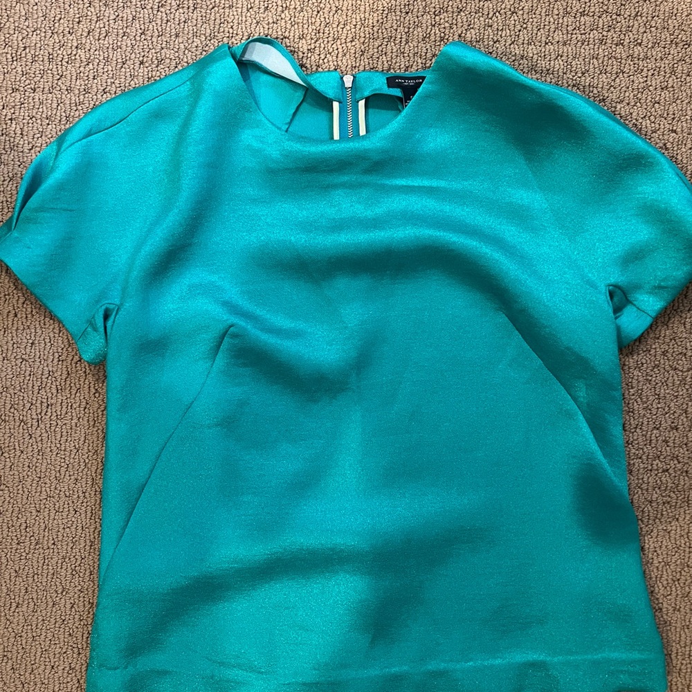 Ann Taylor Vibrant Teal Blouse